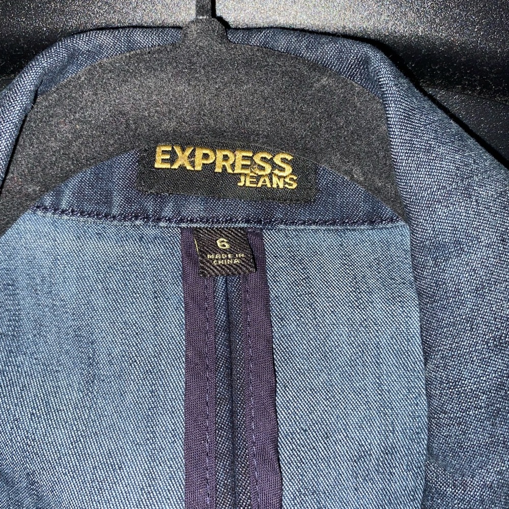 Blue Jean blazer ruched sleeve one button in the front slit in the back - Picture 3 of 5